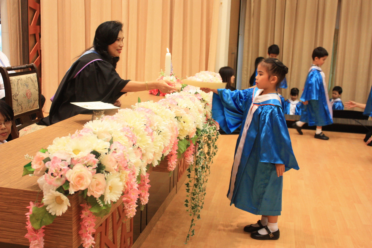 2015-02-28_kindergarten3_Graduation_186